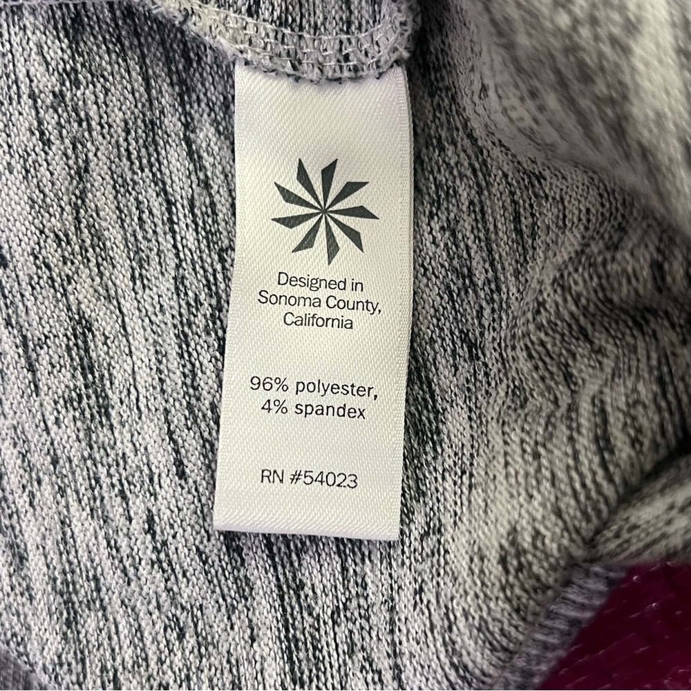 Athleta Marled Gray Hooded Blissful Wrap Cardigan Sweater w/ Pockets size Small - Picture 11 of 12